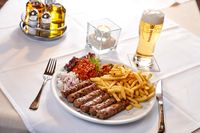 S-135-26-21_Dubrovnik_Kroatisches_Restaurant_Grillrestaurant_Eifel_Daun_Vulkaneifel_Cevapcici_1200px