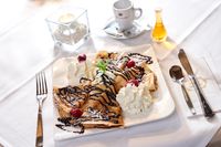 S-135-35-21_Dubrovnik_Kroatisches_Restaurant_Grillrestaurant_Eifel_Daun_Vulkaneifel_Dessert_1200px